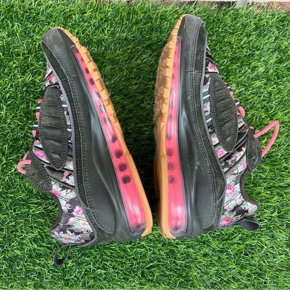 Women's Nike Air Max 98 Size 7.5 CAMO GREEN FLORAL BLACK PRINT PINK AQ6468-300 - Picture 5 of 7
